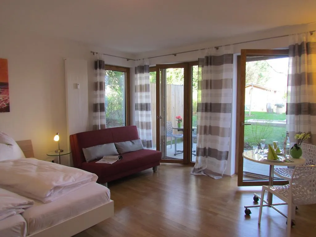 Apartment Amenity-Garden-Apartments Munich Germany