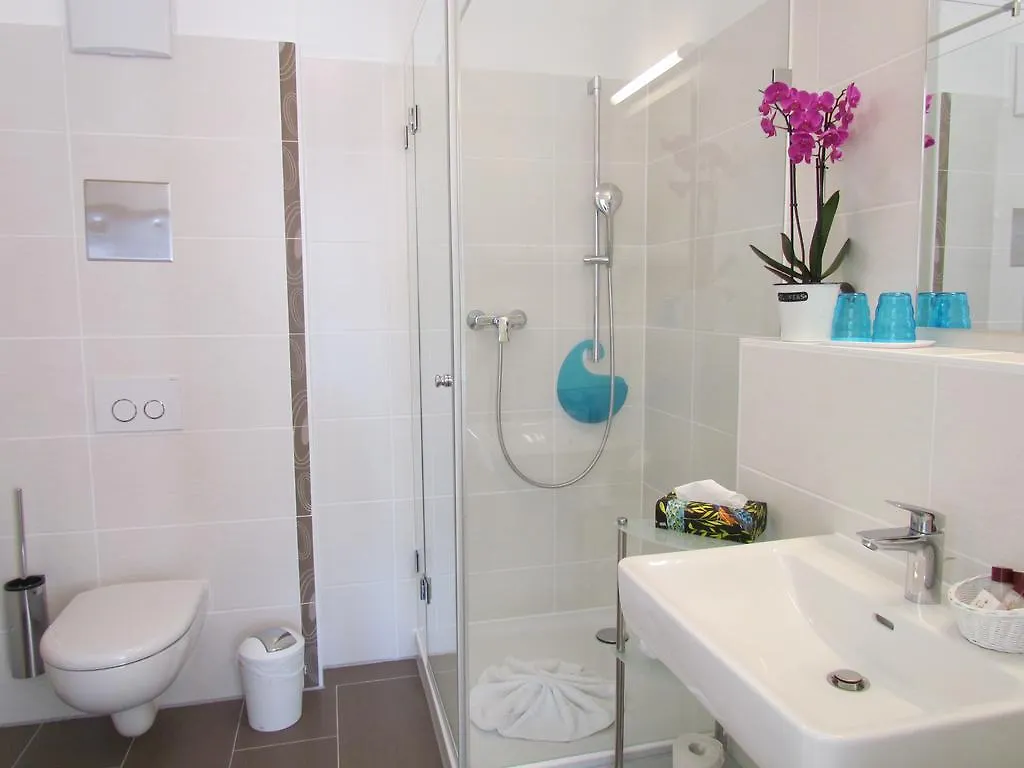 Amenity-Garden-Apartments Munich Apartment